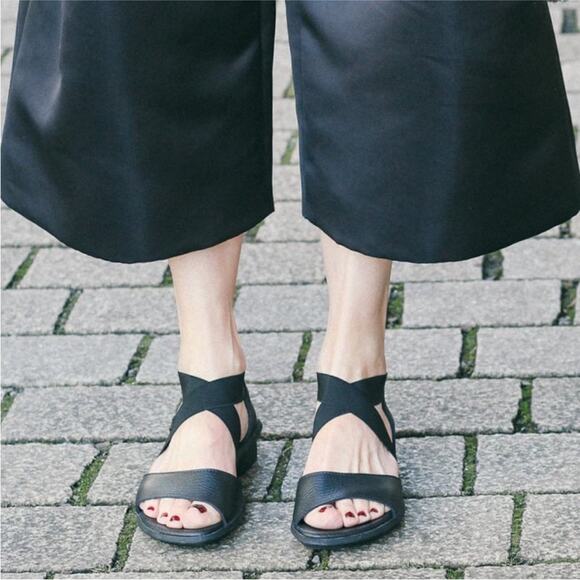 Arche Satia Nior Nubuck Comfy Sandals slight heel adjustable strap woman’s 41 - Picture 1 of 12